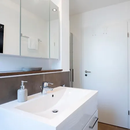 Haus Achtern Diek Ostseebutze * Groemitz