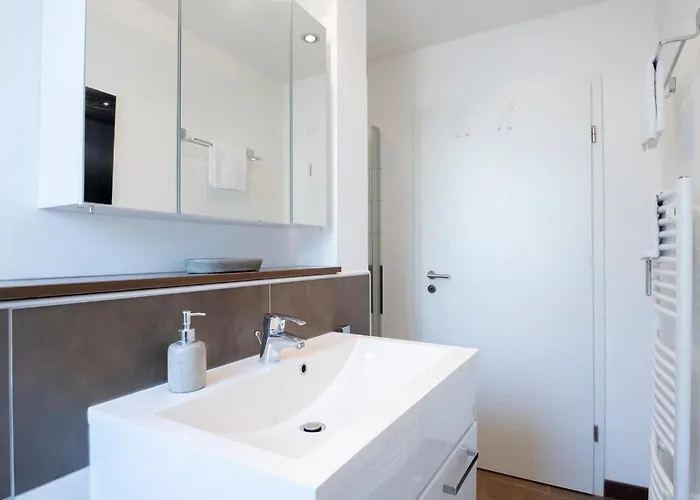 Haus Achtern Diek Ostseebutze * Grömitz